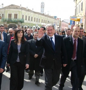 jozefina-topalli-dhe-berisha-ne-shkoder-2